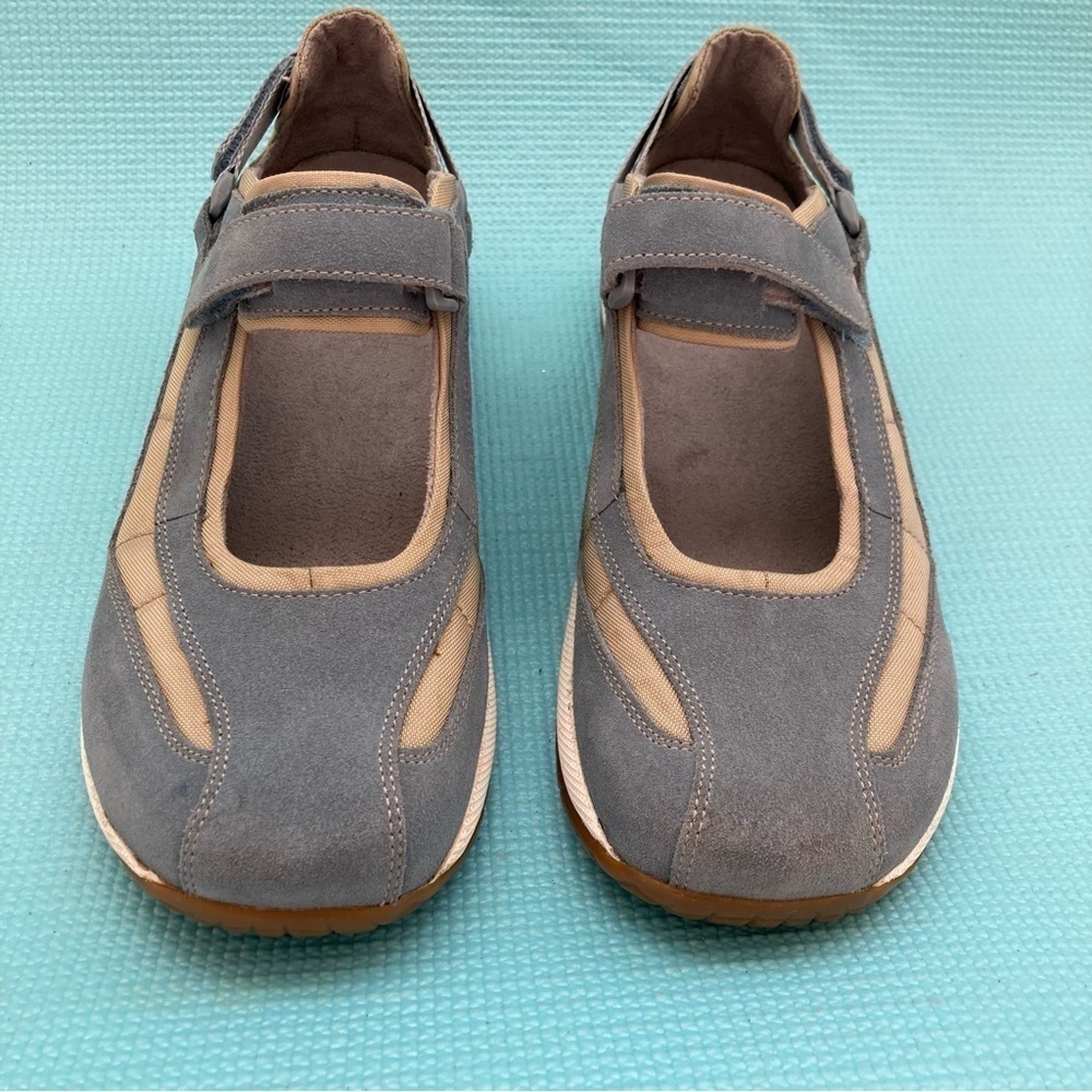Eastland Women's Size 9.5 Blue Suede Sport Sneakers hook and loop - Picture 2 of 7